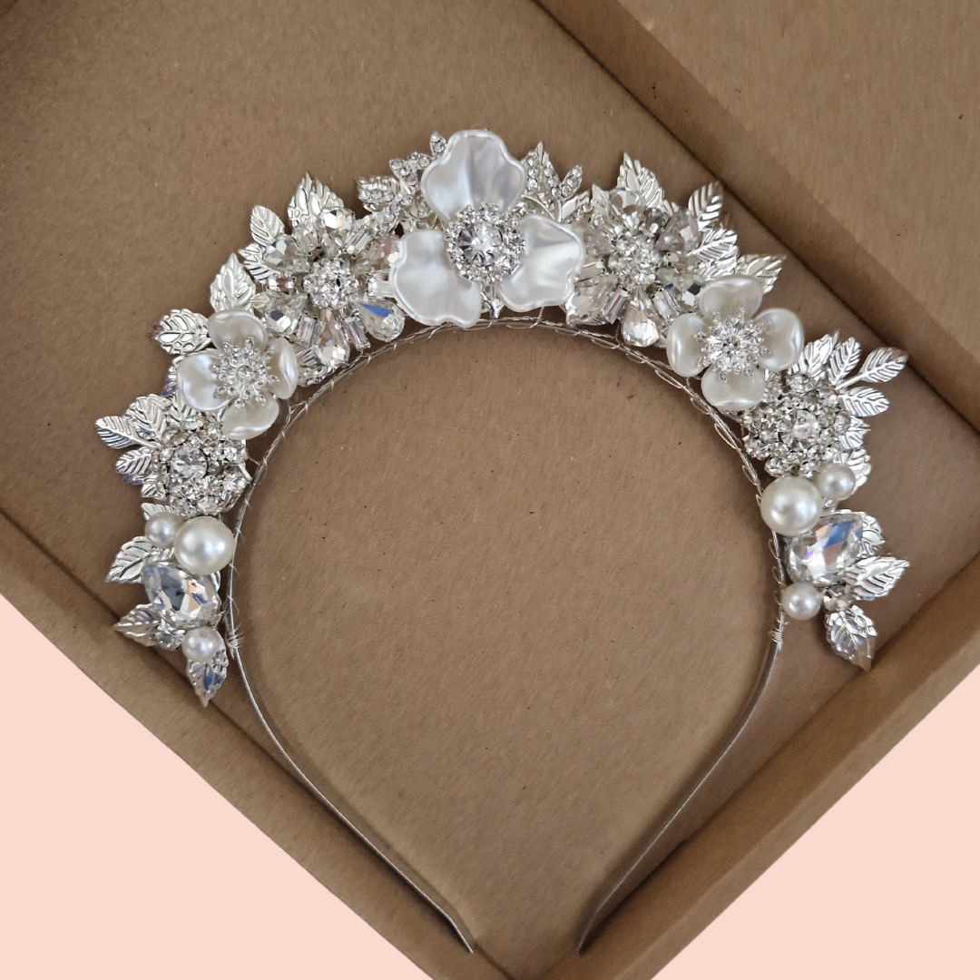 Angela Crown