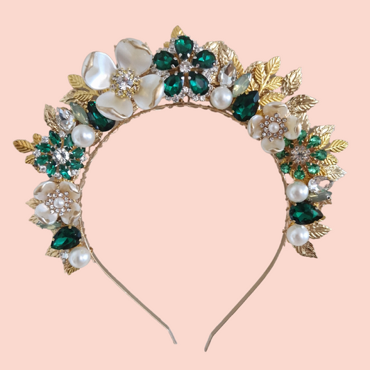 Leeona Crown